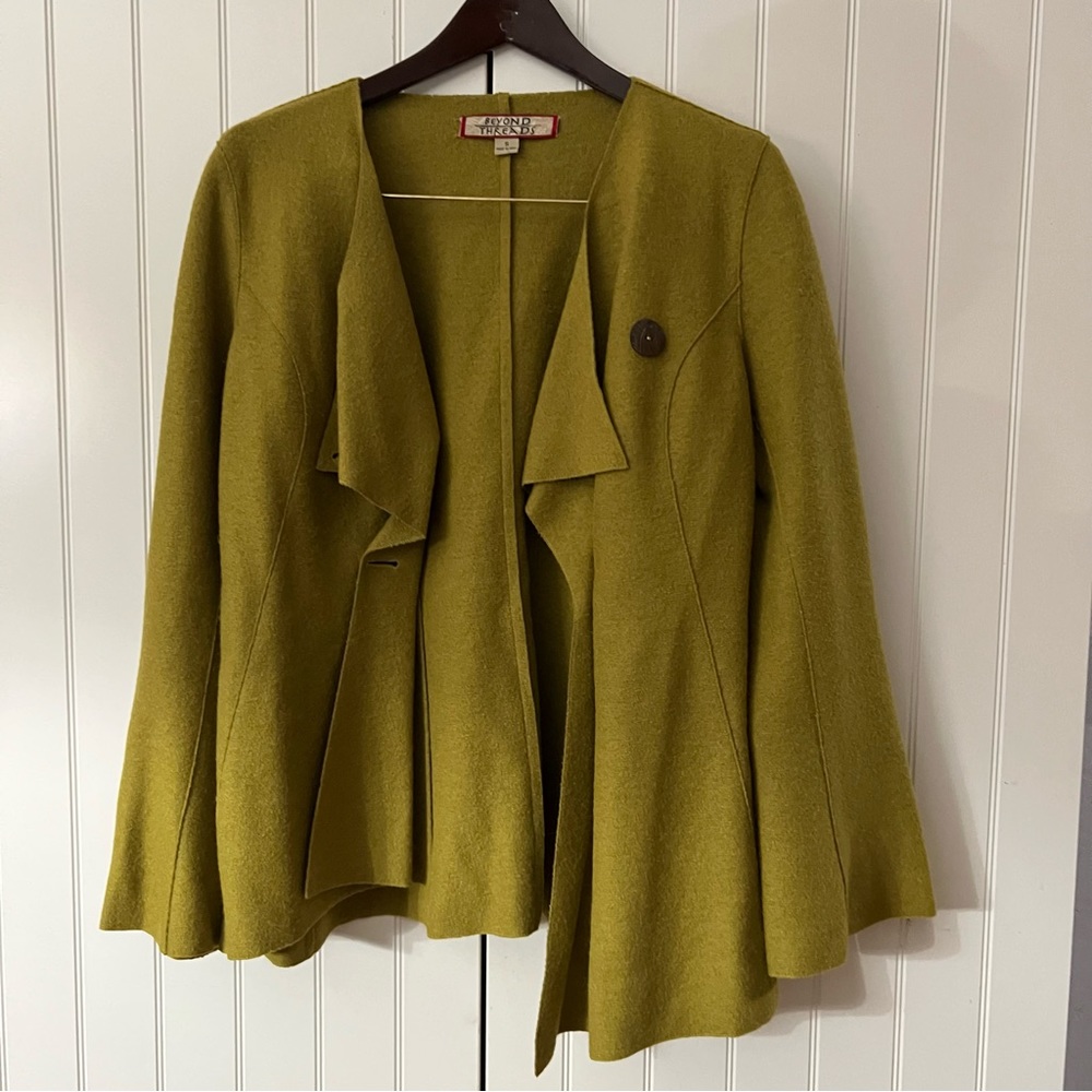 Beyond Threads Cozy Top Jacket